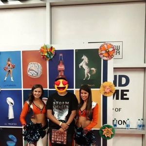 Meet your Posher, Luis